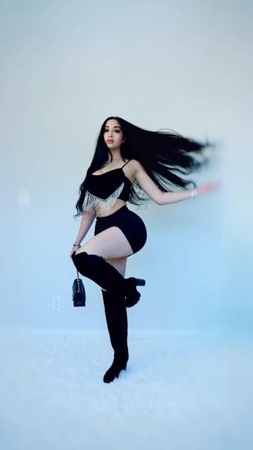 Jailyne Ojeda — Original Instagram reel thumbnail